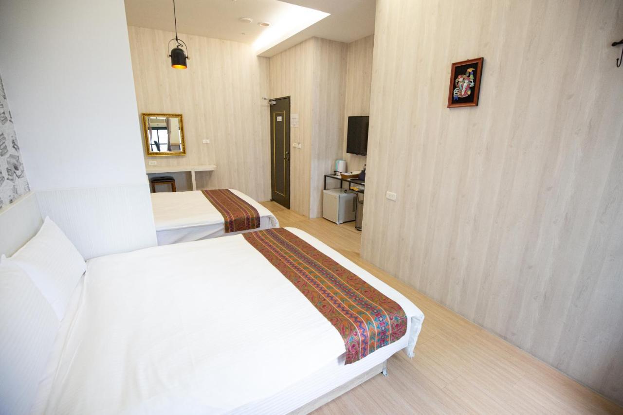 Jia-Jia Business Hotel Luodong Exteriér fotografie